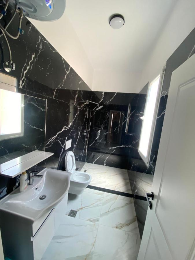Saranda Apartments Екстер'єр фото