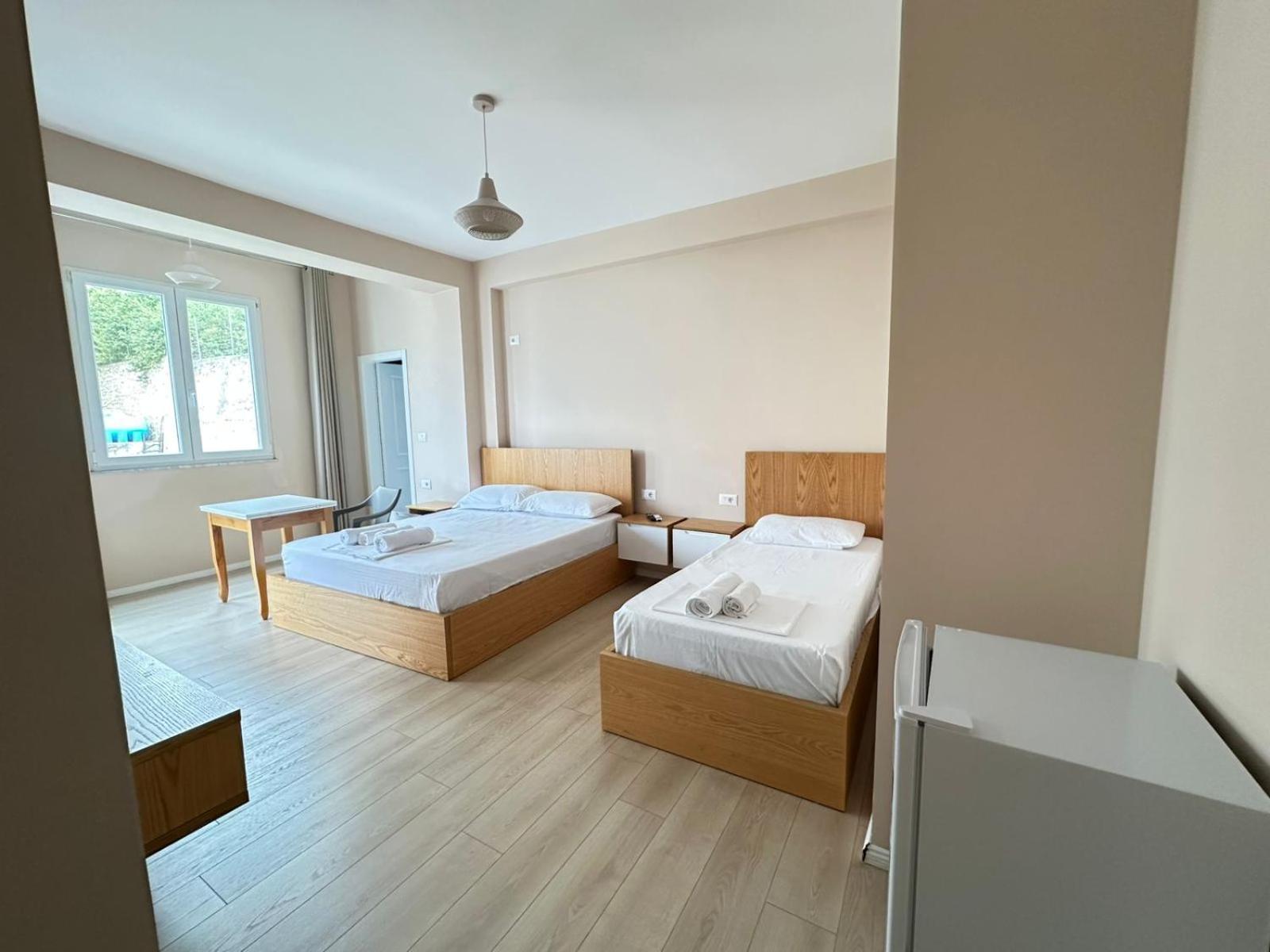 Saranda Apartments Екстер'єр фото