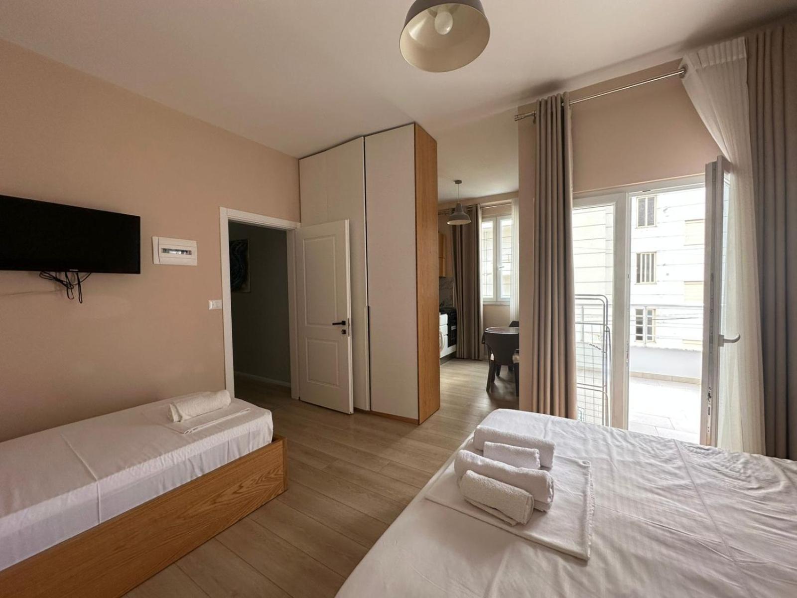 Saranda Apartments Екстер'єр фото