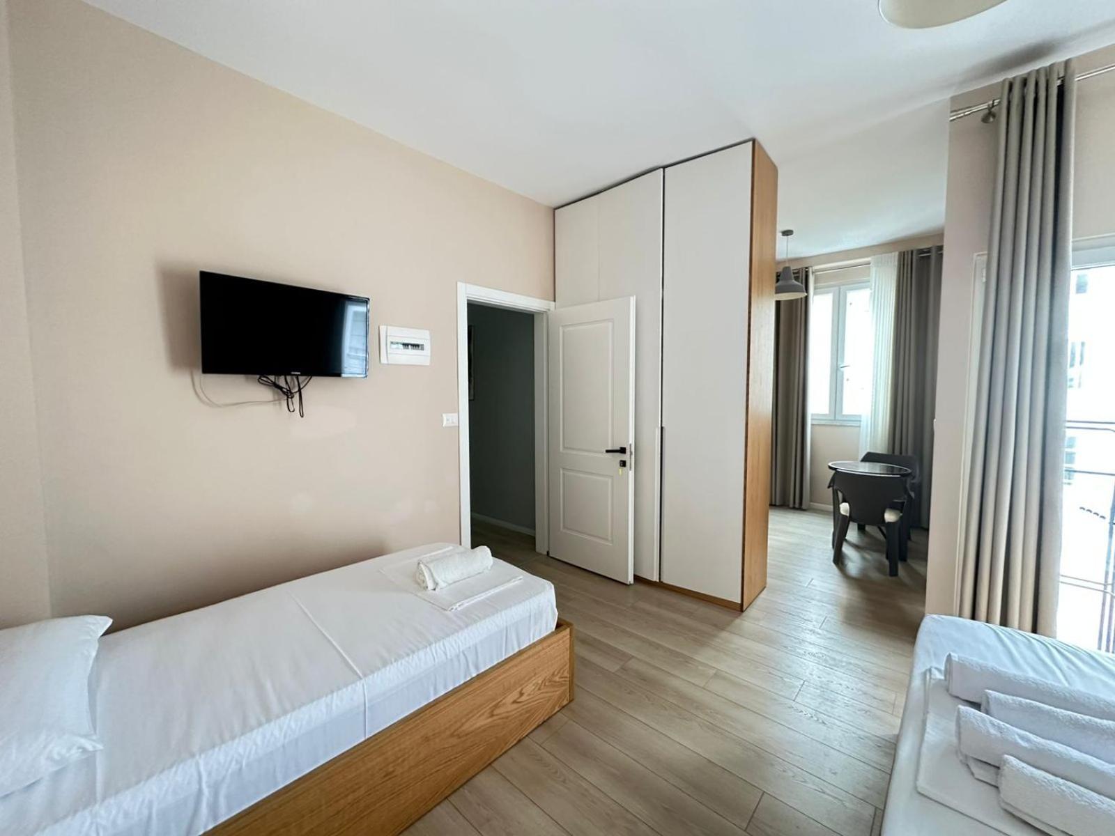Saranda Apartments Екстер'єр фото