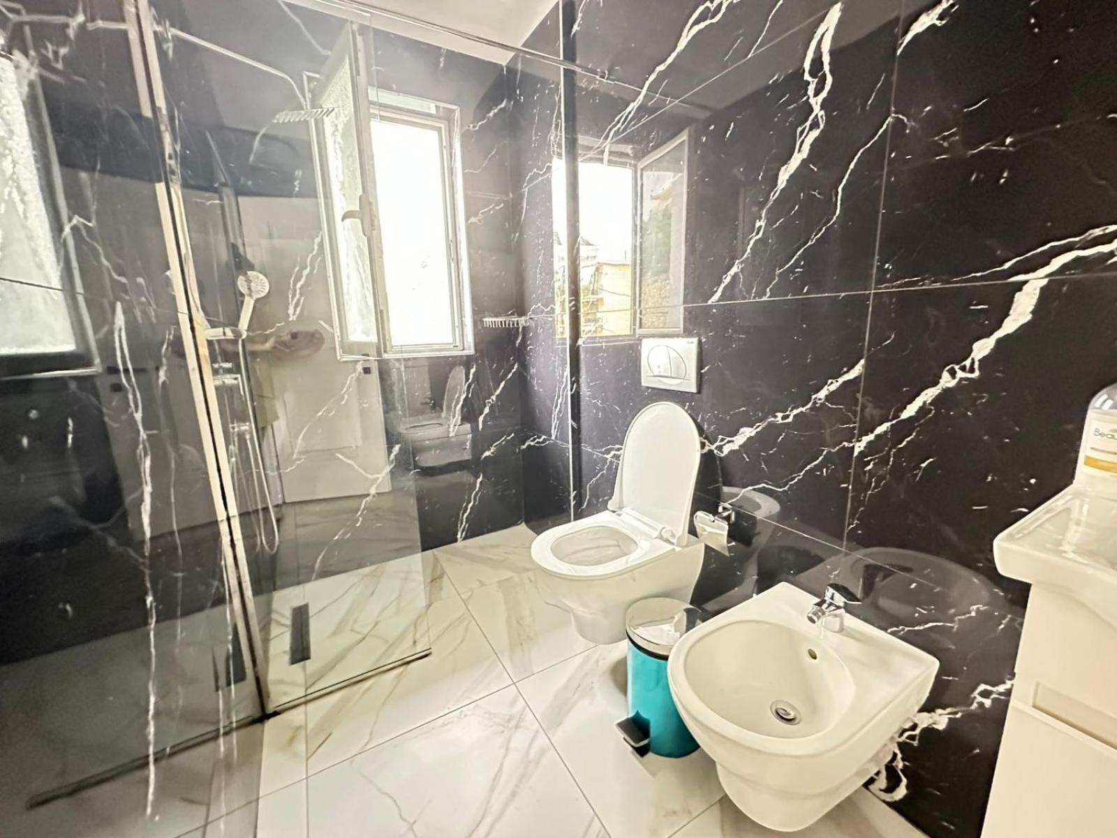 Saranda Apartments Екстер'єр фото
