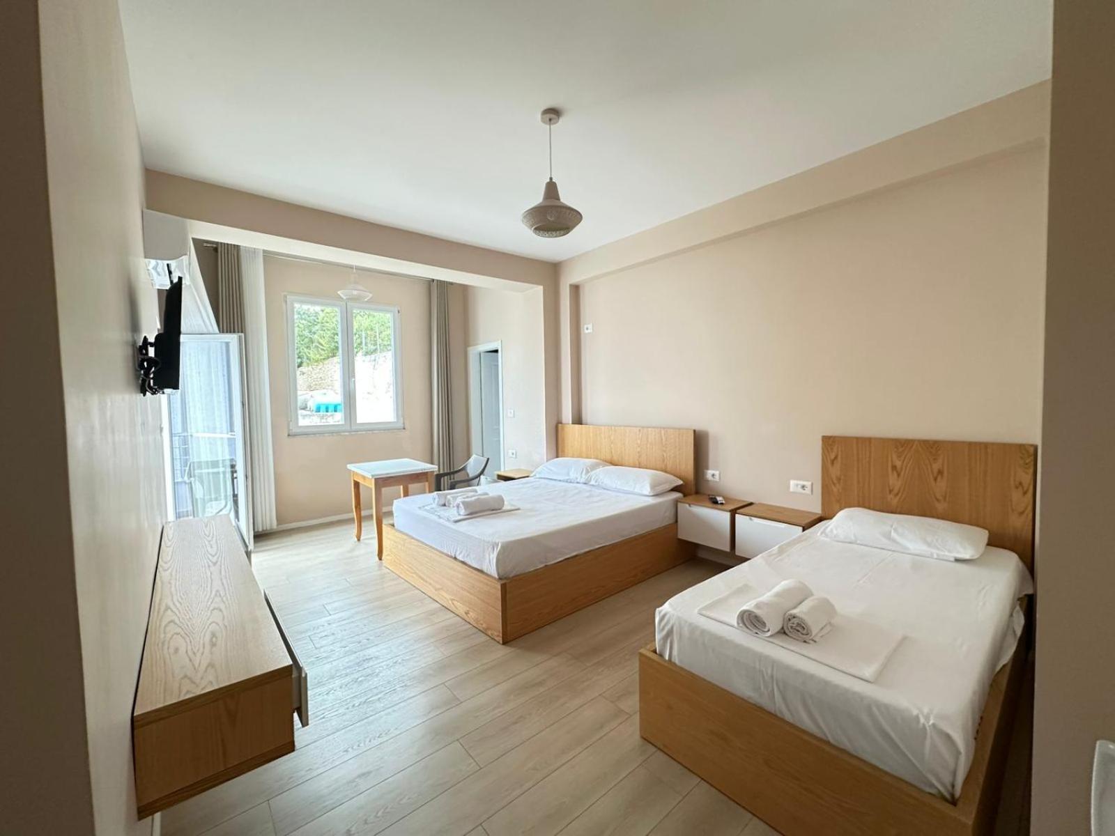 Saranda Apartments Екстер'єр фото